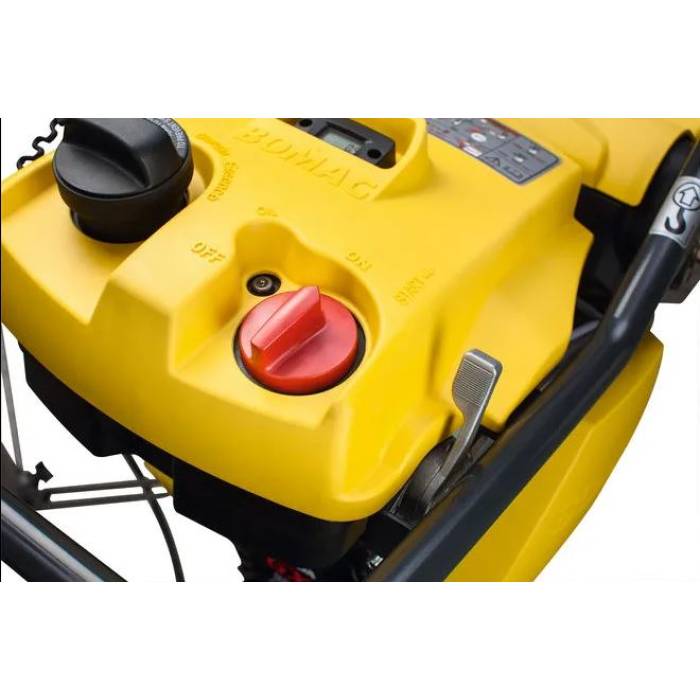Mai compactor BOMAG BT 65